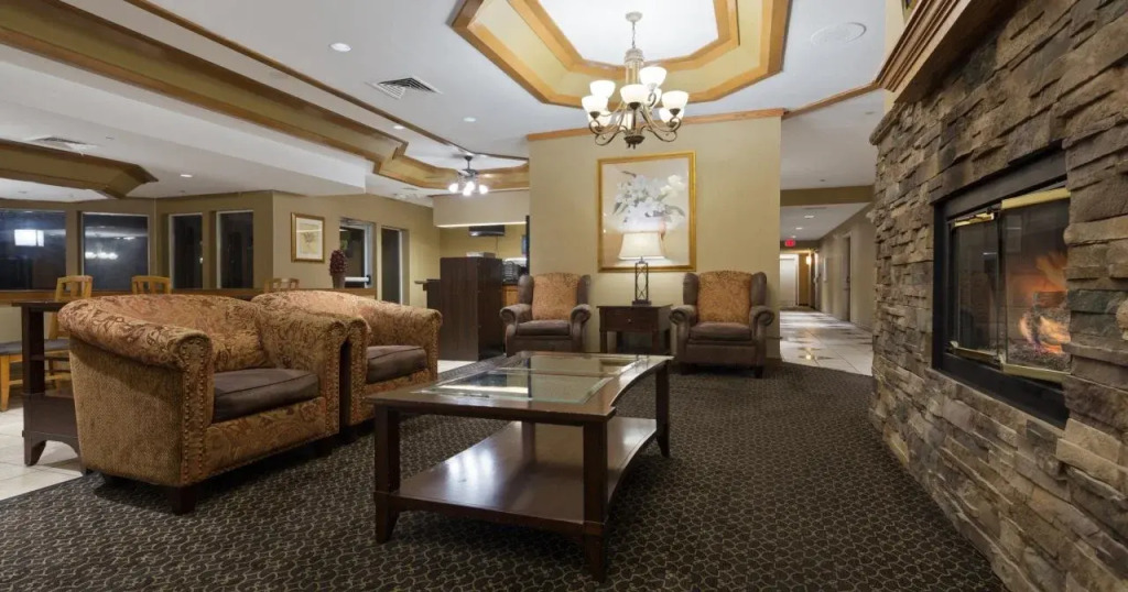 Chicago Club Inn & Suite