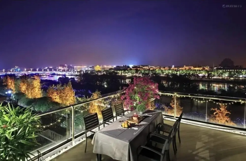 Beside River Inn(Guilin li River City Center Branch)