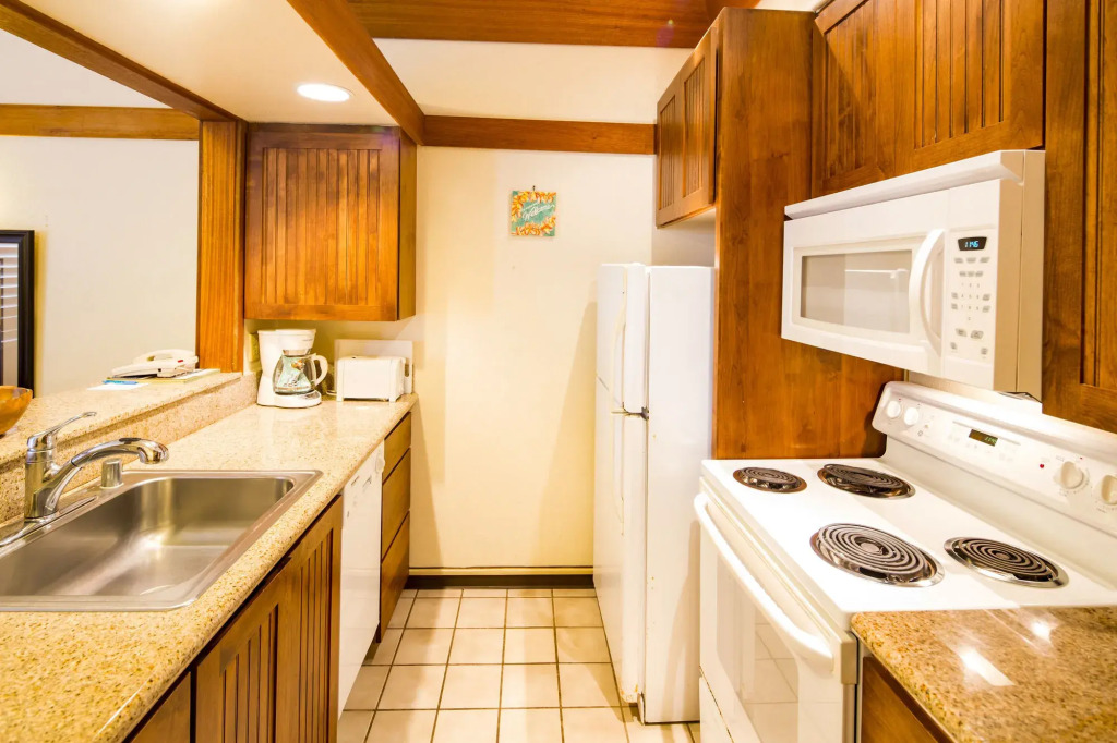 Kiahuna Plantation and Beach Bungalows by Castle