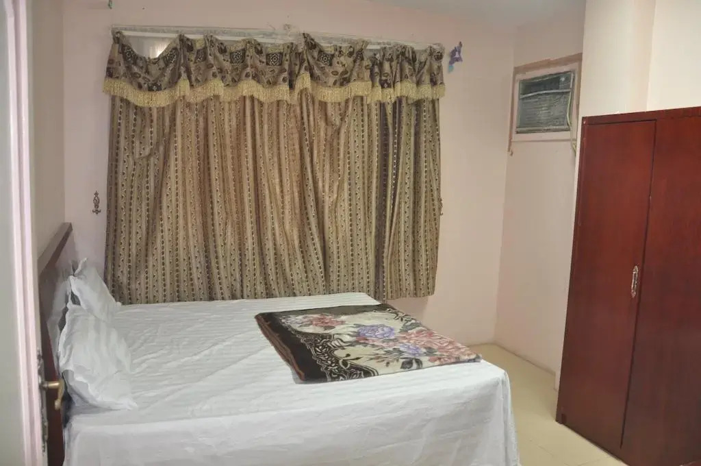 Qatif Building - Al Buainain Apartment