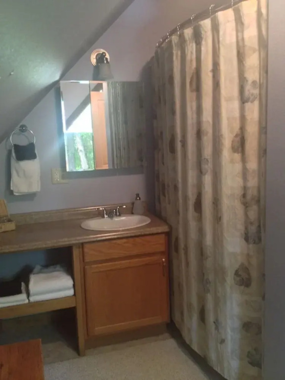 Loft Cabin