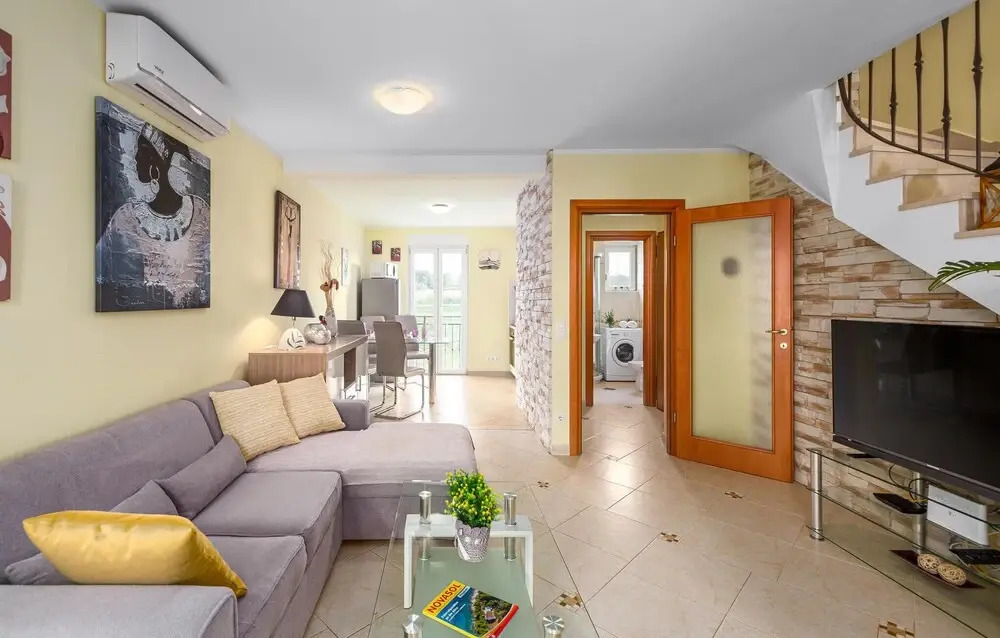 Nice Apartment in Porec With 2 Bedrooms and Wifi