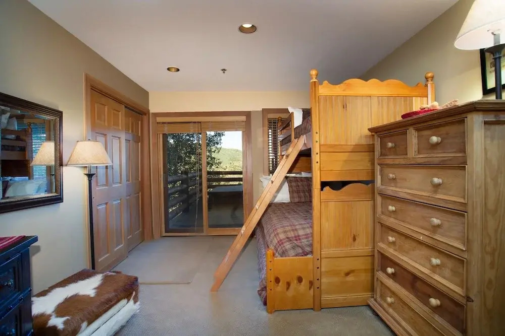Enclave at Deer Valley Resort - Three Bedroom Condo with Hot Tub #1 3 Condo
