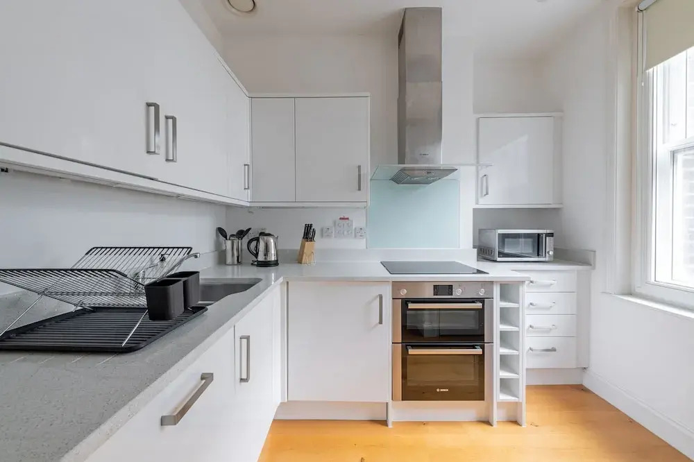 Room in Oxford Street