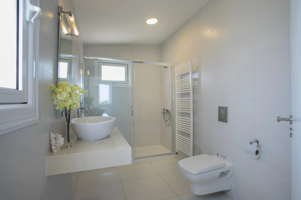 Mazeri in Protaras With 5 Bedrooms and 4 Bathrooms