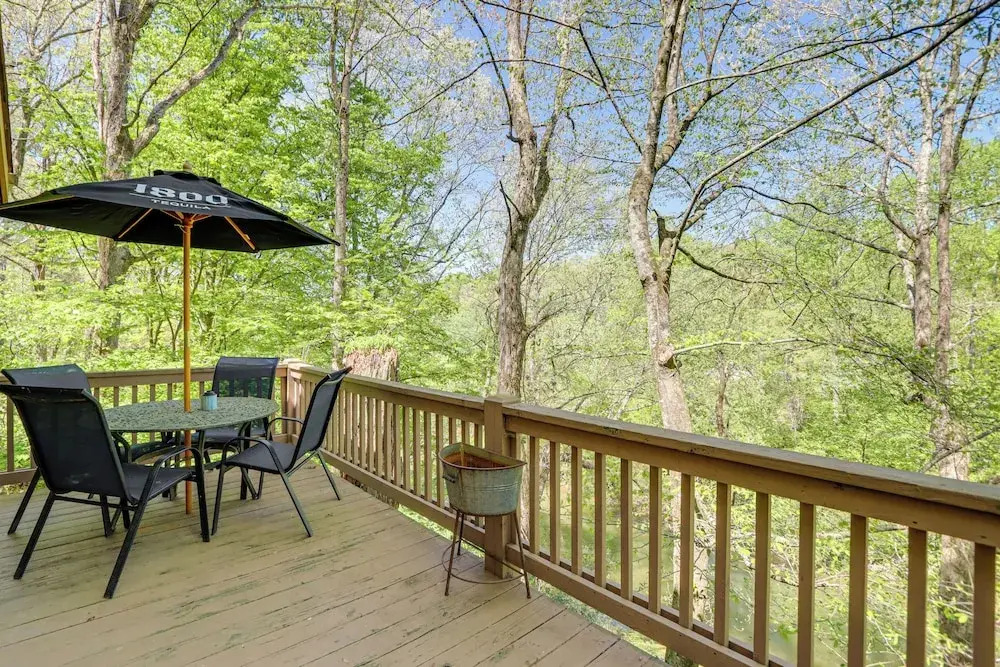 Pet-friendly Ellijay Vacation Rental w/ Hot Tub!