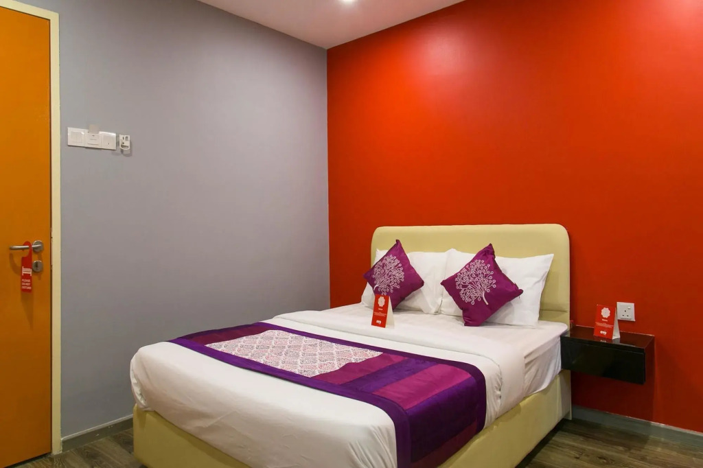 OYO 296 KK Hotel Jalan Pahang