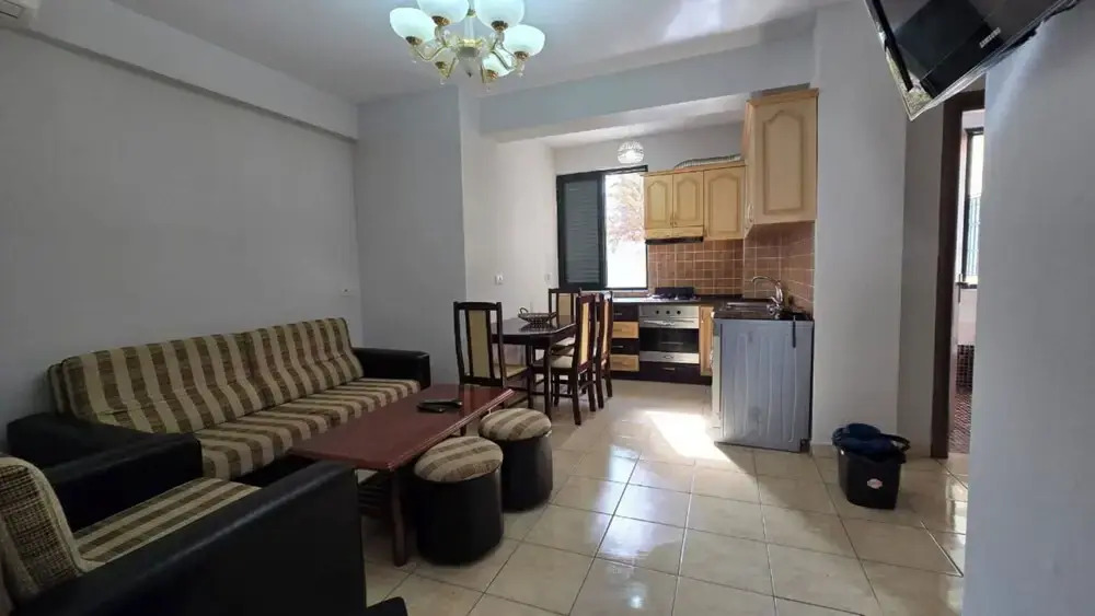 Tirent Apartment - Cozy Bedrooms Stay by Golem Beach.