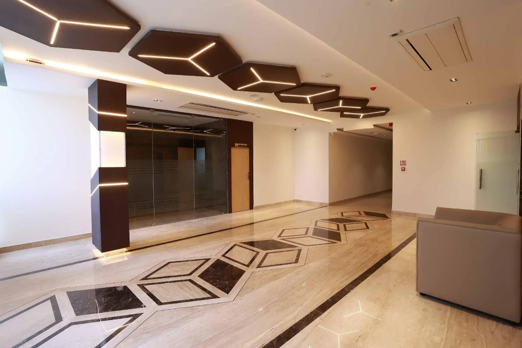 HOTEL BLUEMOON