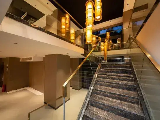 Shiji Langyi Hotel