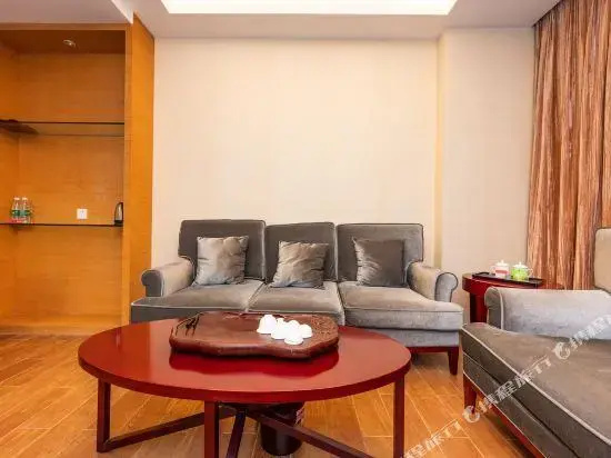 Huayi Hotel