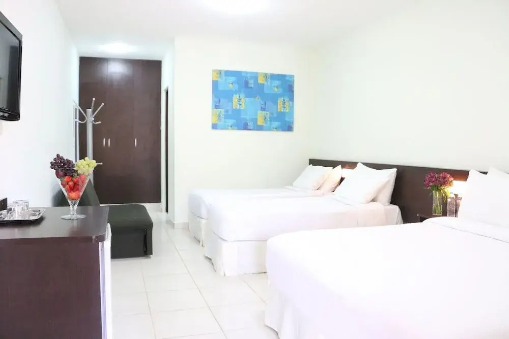 Aizen Hotel