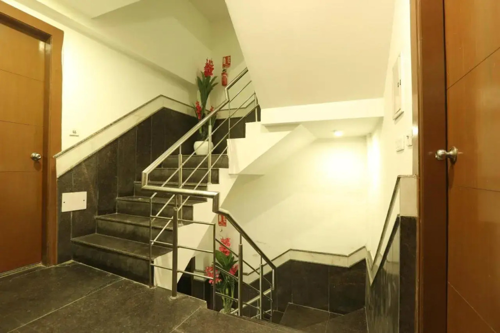 Hotel Qualia Suites at Delhi Airport