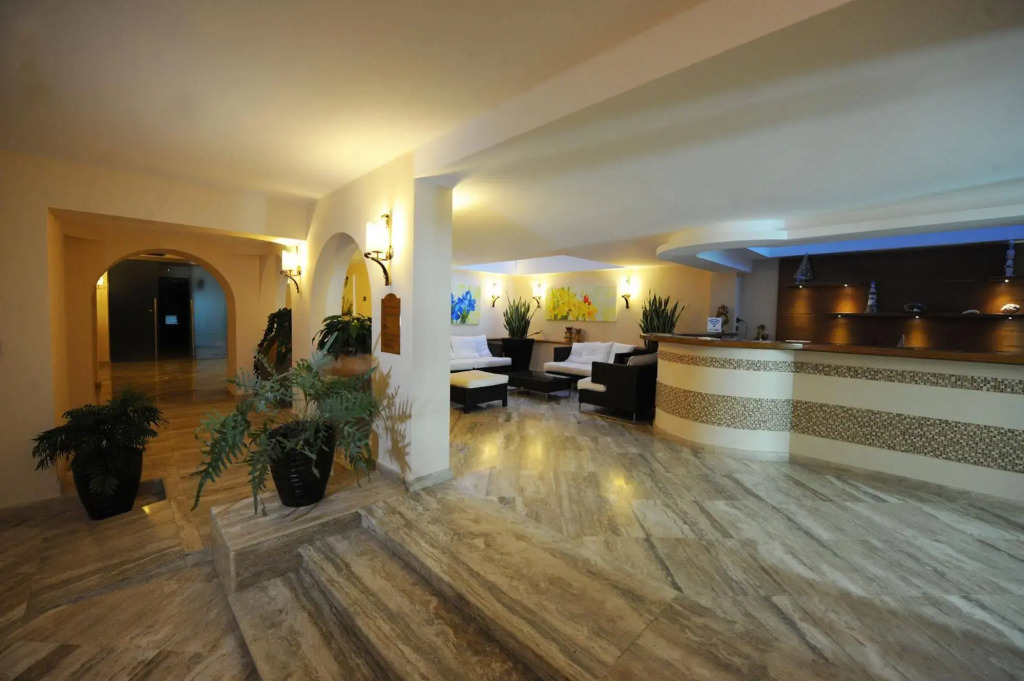 Hotel Tropis