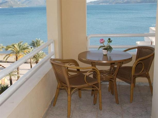 Cle Sea Side Hotel (X.Armar Seaside)