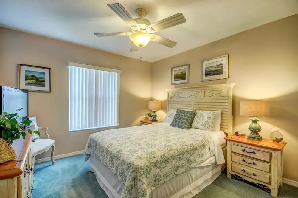 Robin's Nest #38264 4 Bedrooms 2 Bathrooms Home