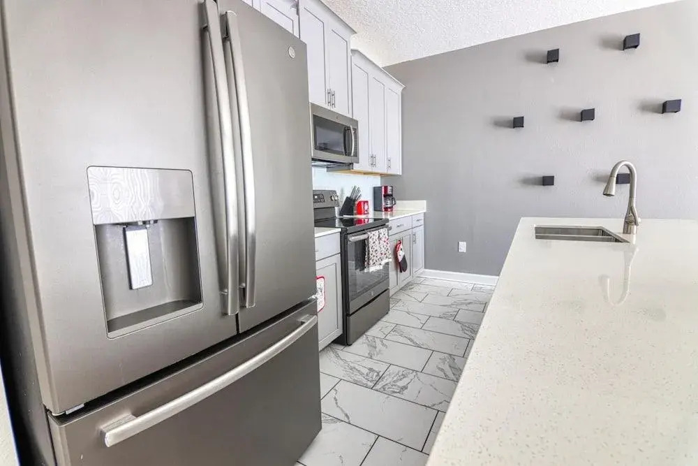 Michael's Contemporary Townhome at Champions Gate