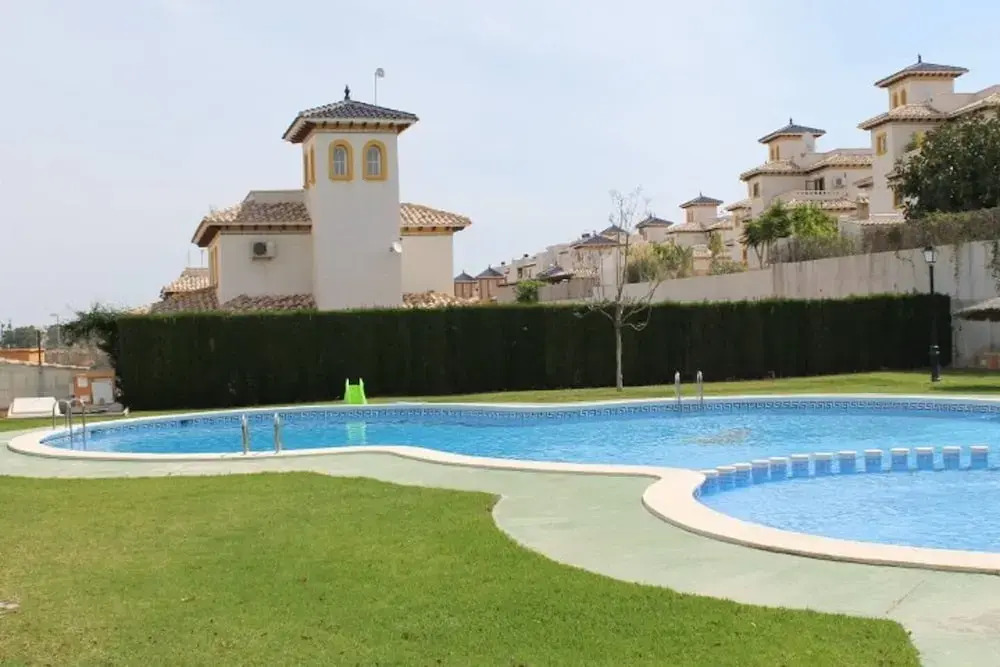 Playa Golf R6 Grd Floor Apartment And Comm Pool P242