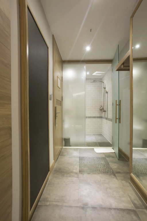 Fusion Suites Saigon