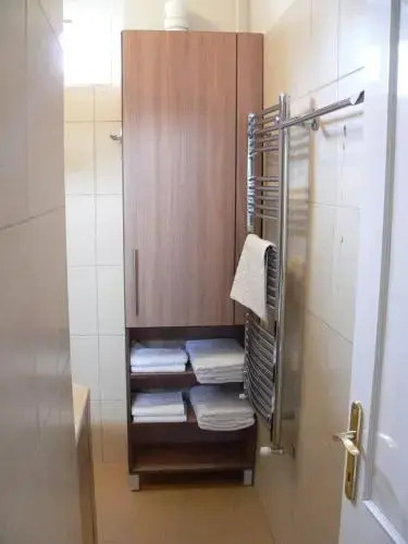Szilfa Étterem Mariann Apartman