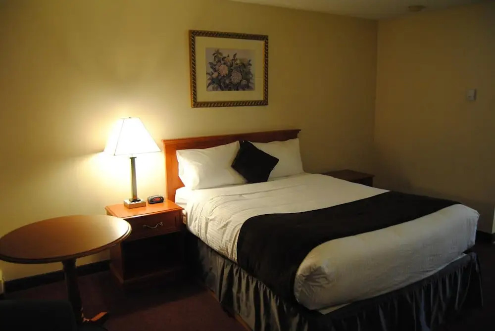 Econo Lodge Edmonton South