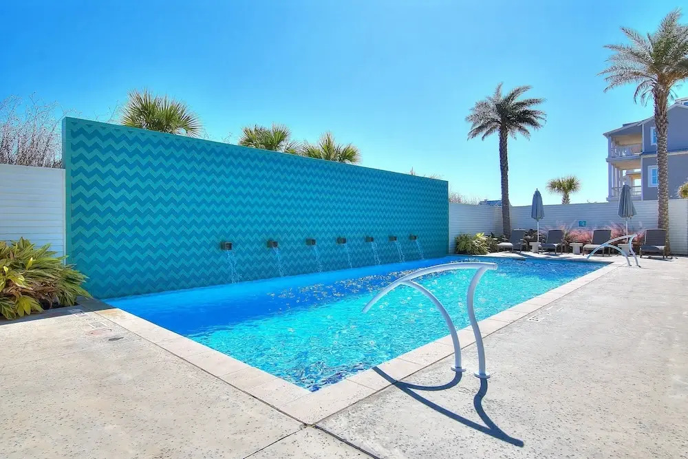 700 Sunrise Ave 4 Bedroom Home