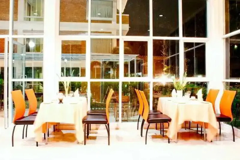 Center Park Service Apartment & Hotel