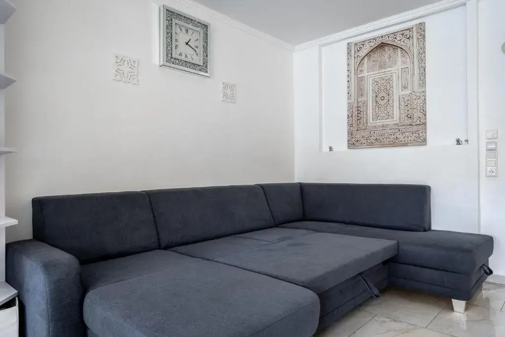 ID 5963 | Private House
