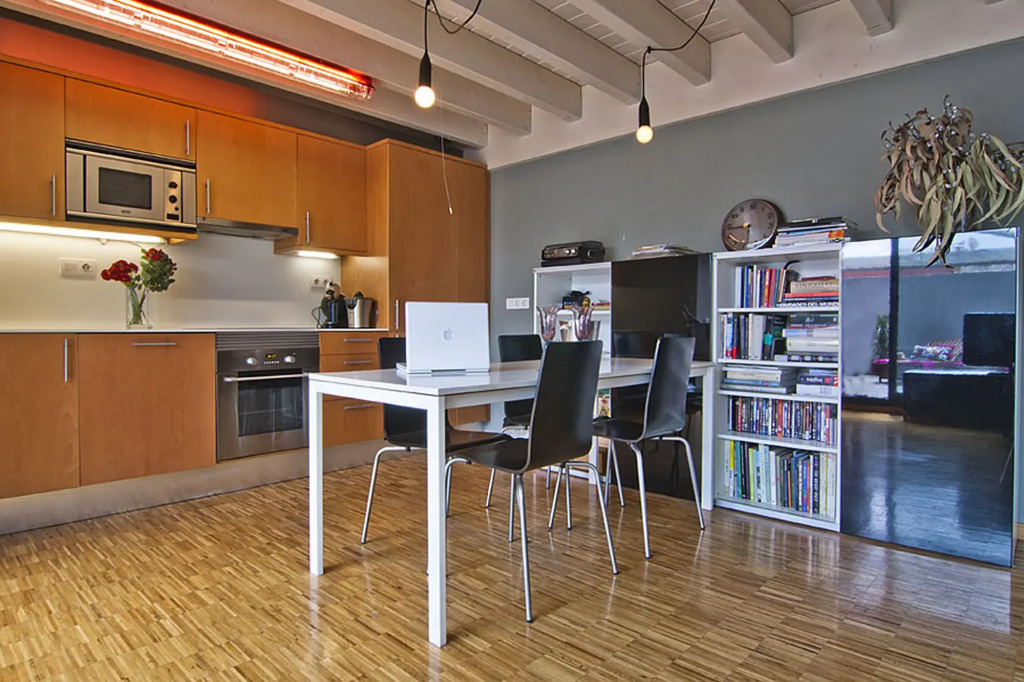 My Space Barcelona Executive Apartments Center