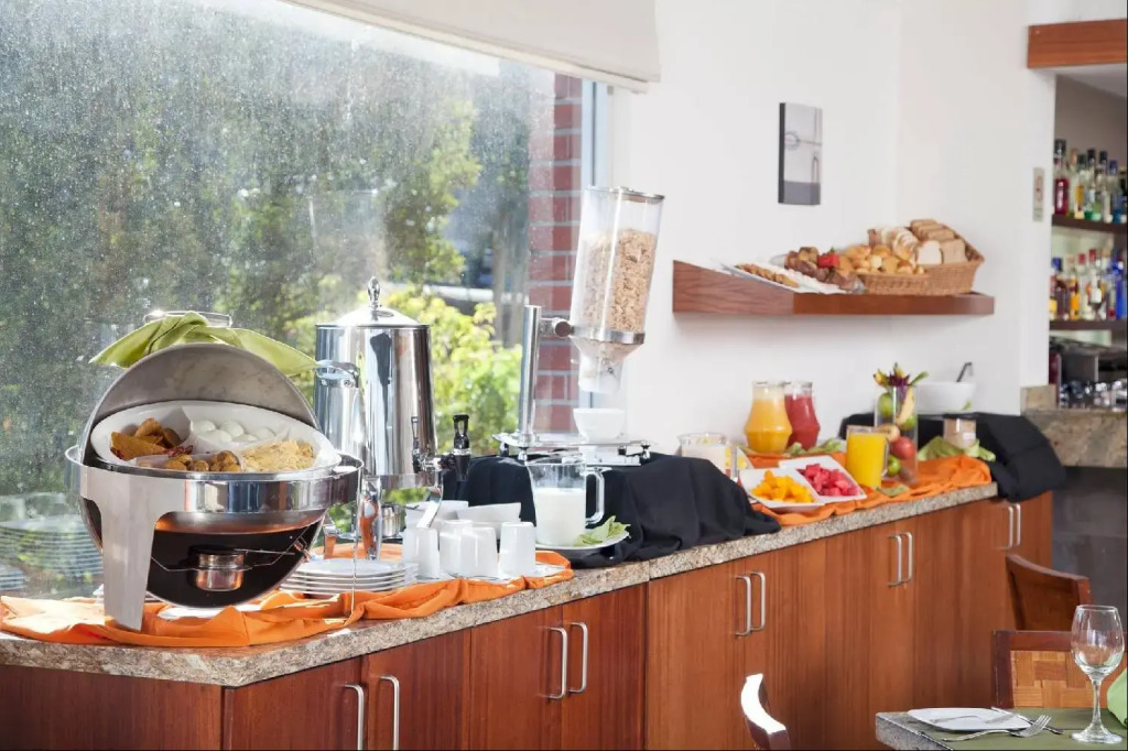 Hotel Stubel Suites & Cafe