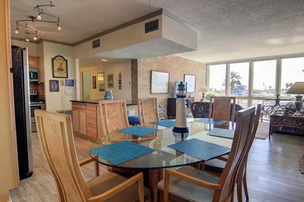 Channelview 107 2 Bedrooms 2 Bathrooms Condo