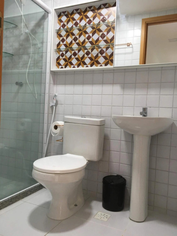 Muro Alto Condomínio Clube - Flats completos para a família por Yolo