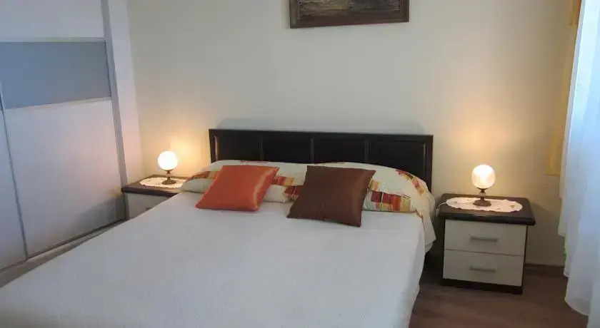 Holidays on the Beach Apartments