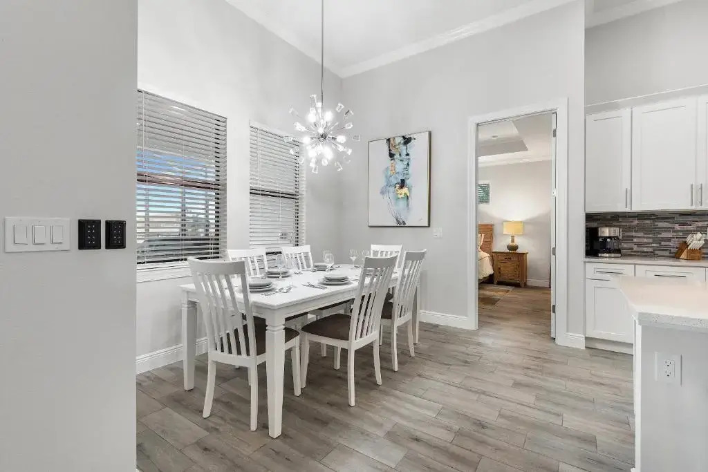 BRAND NEW - Heated Pool & Modern Upgrades! - Villa Moonlight Breeze - Roelens Vacations