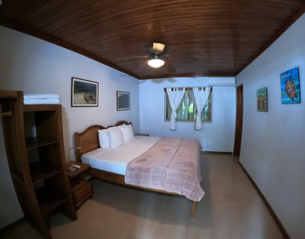 Casa Cecilia Beach Front