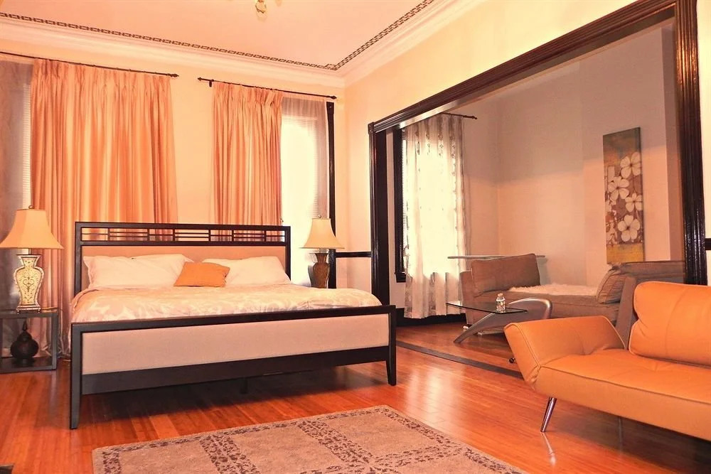 Royalton Suites