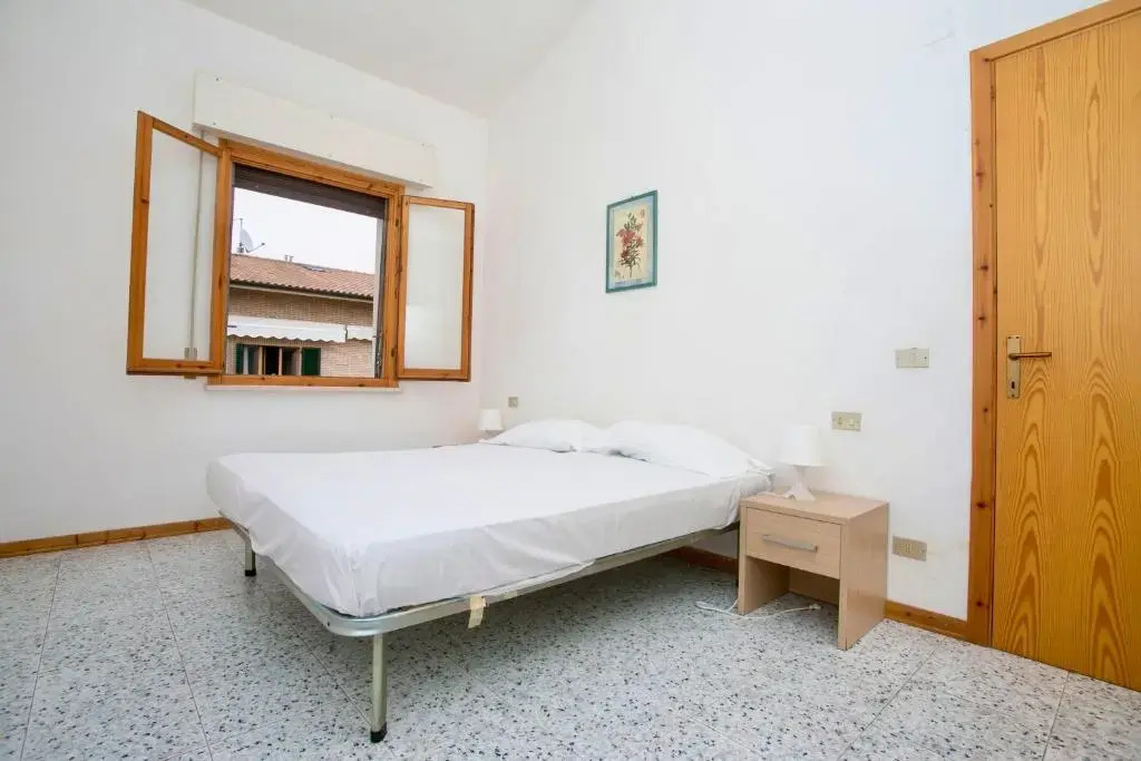 S76 - Sirolo, Bilocale Con Terrazzo in Centro