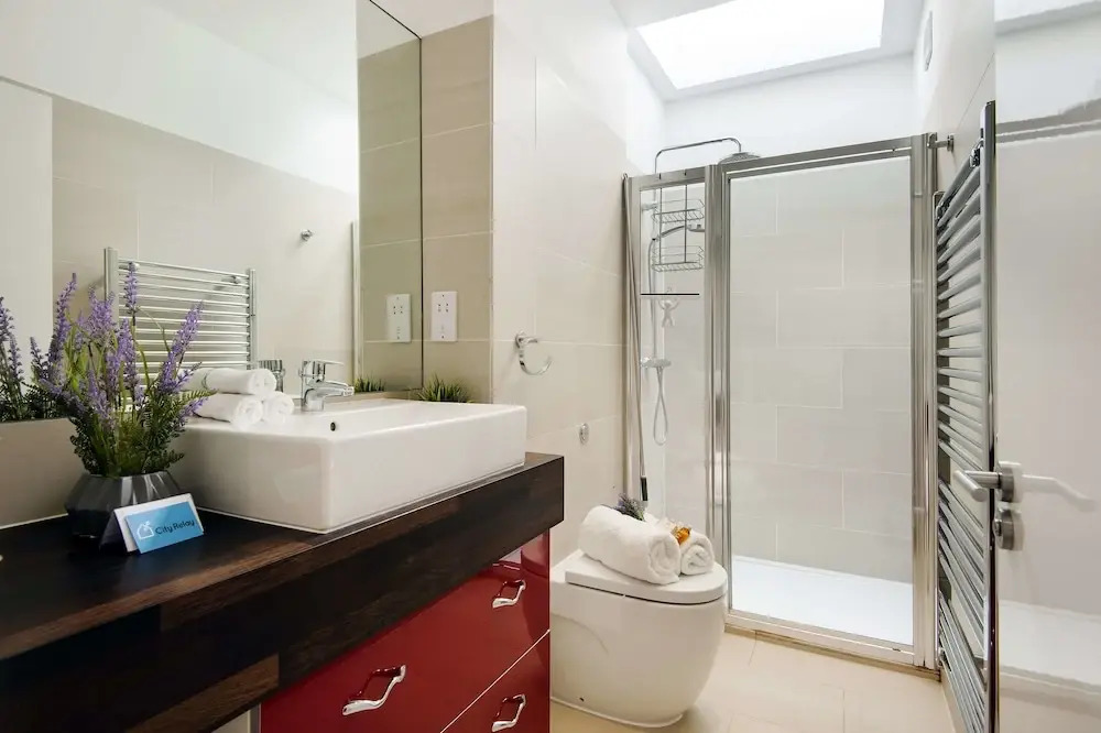 The Spacious Fulham Apartment - FOI