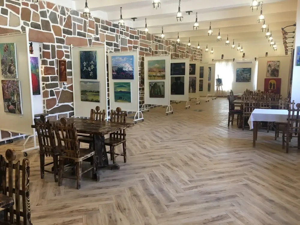 Machanents Guest House