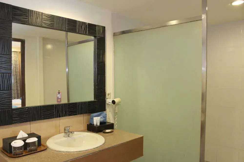 Airy Kartika Plaza Kuta Centre 8X Bali