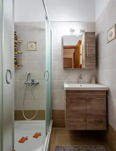 Mantelena studios & family apartments