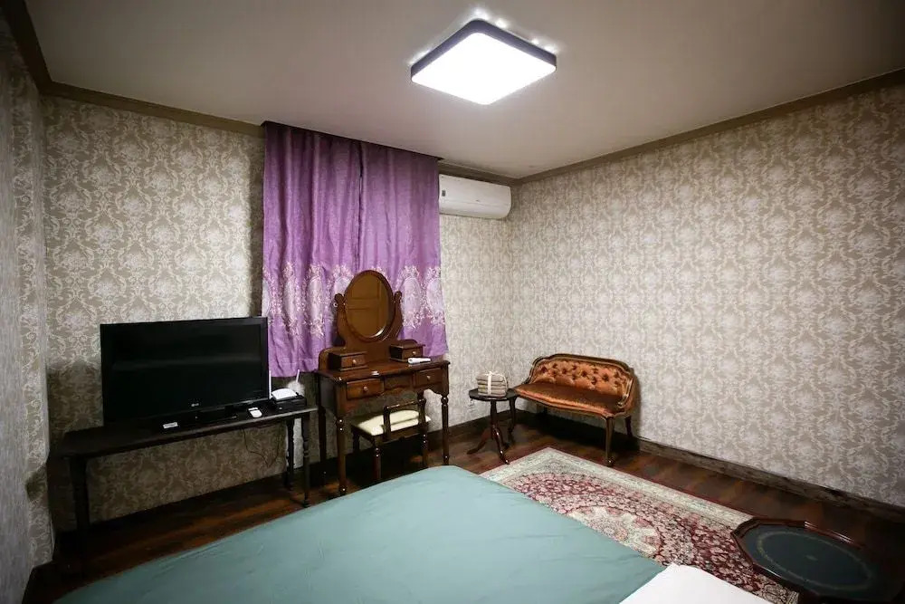 Jeonju Mokhwa Hotel