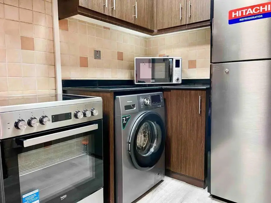 Cozy Upgraded Residential Flat with sea, Mangrove, pool view - Not Hotel - 1203