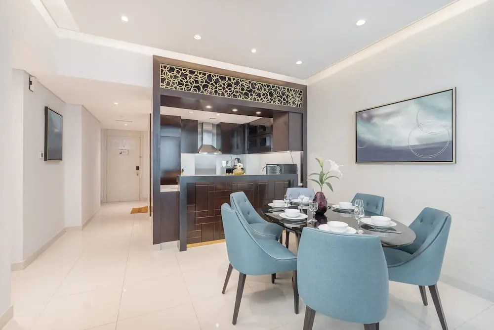 Spacious and Modern 3 Bedroom Perfect for Family