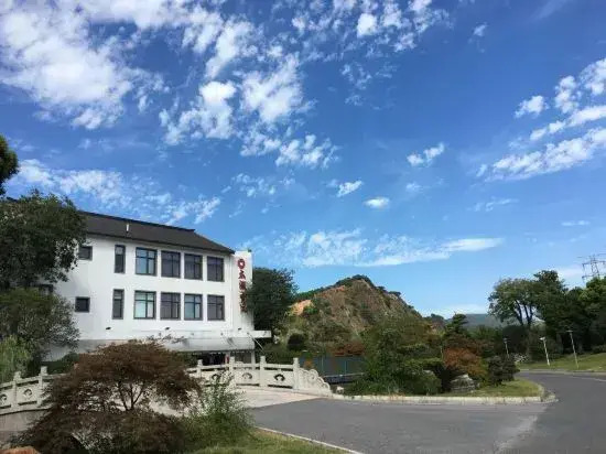 Taihu Xiangting Resort Hotel