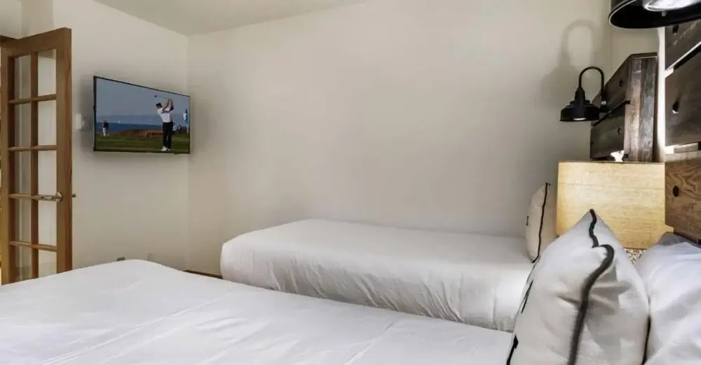 Townsend Place 2 Bedroom Ski-in, Ski-out Condo in Beaver Creek Village
