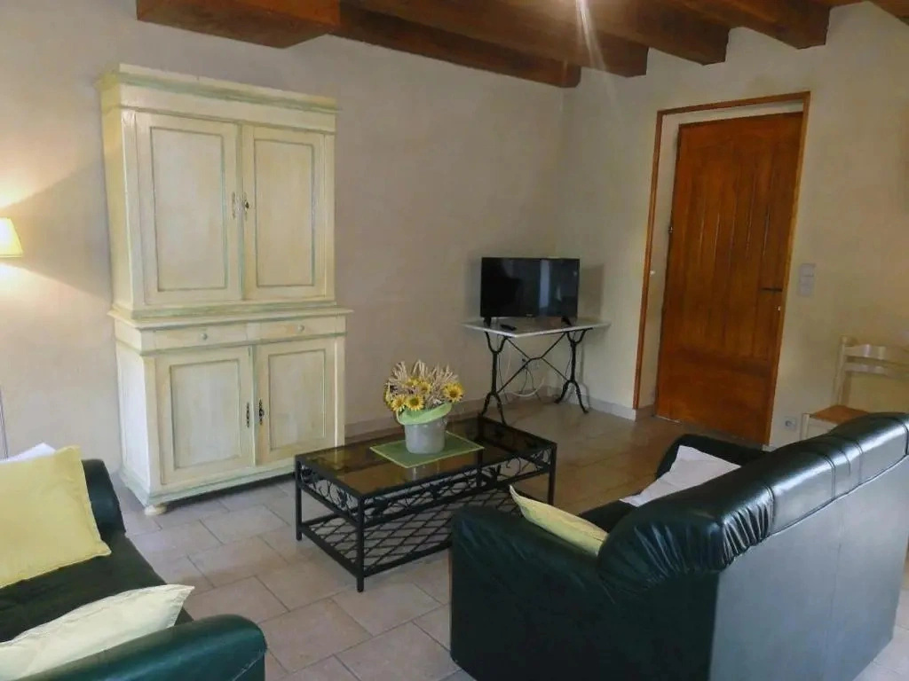Gîte Salignac-Eyvigues, 3 pièces, 5 personnes - FR-1-616-5