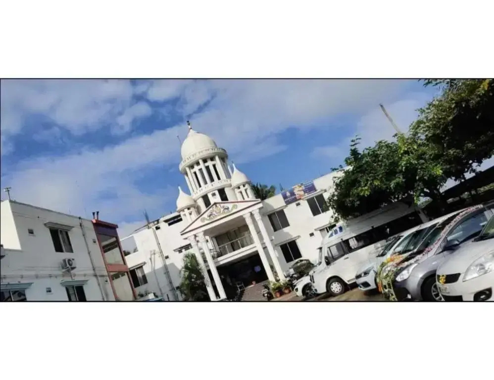 Hotel Amoggh Palace