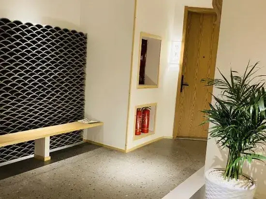 Wasshe City Guesthouse