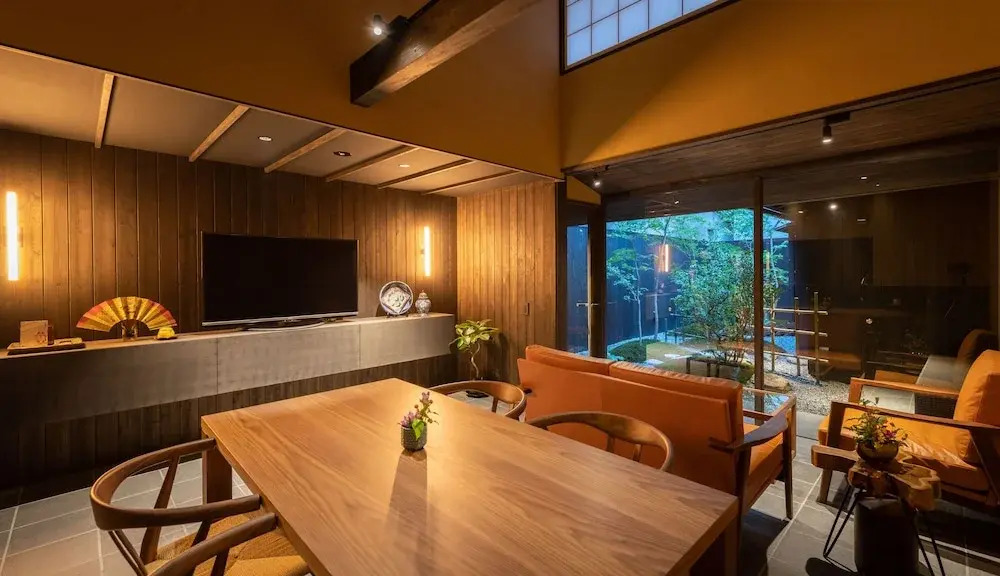 Guesthouse-Hana・Lucky Villa